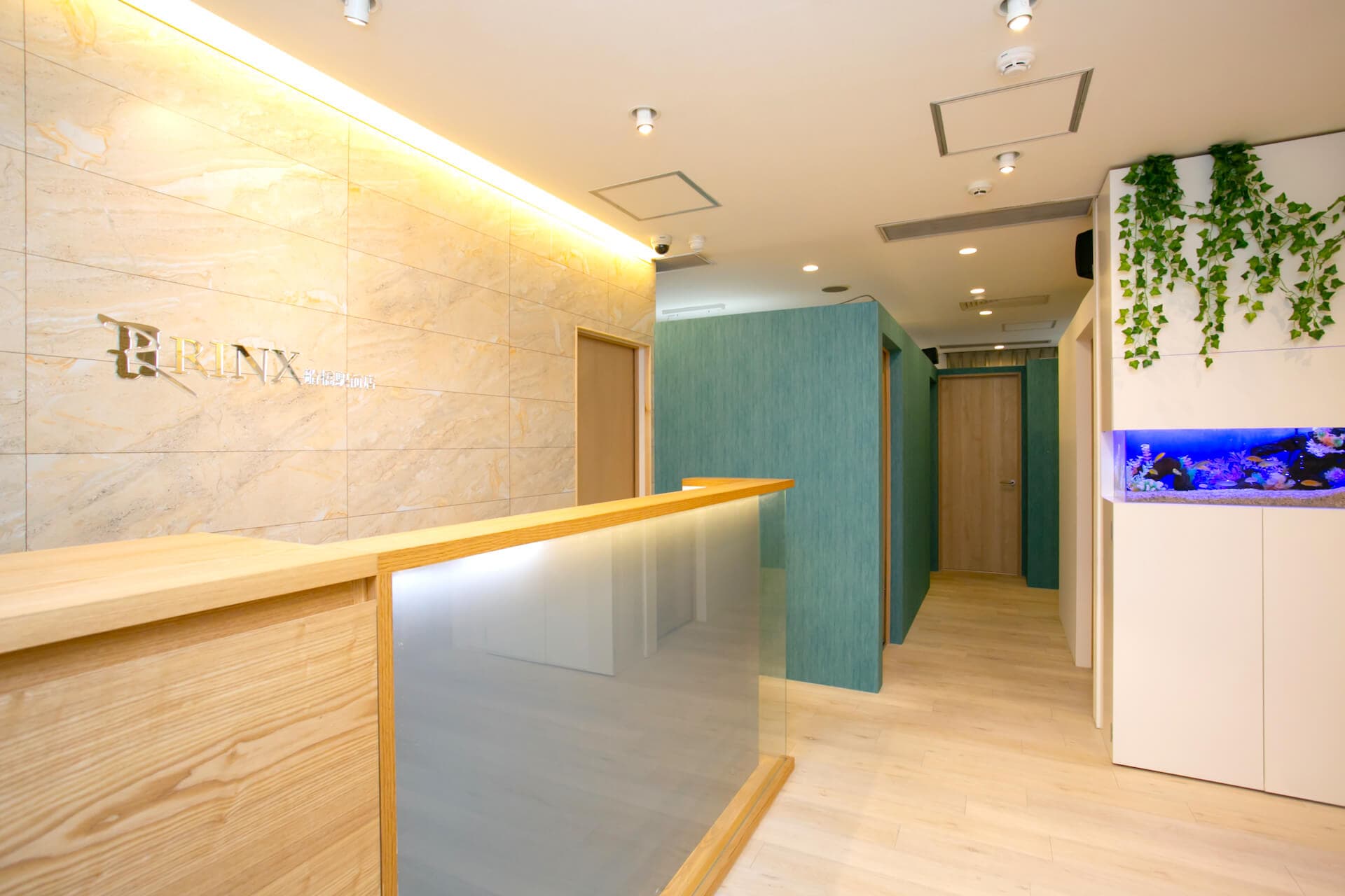 【船橋駅前店】|メンズ脱毛・ヒゲ脱毛なら男性脱毛専門店RINX(リンクス) 店内写真