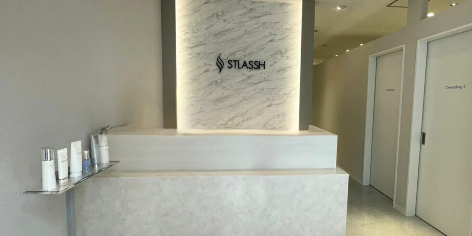 ストラッシュ 店舗画像