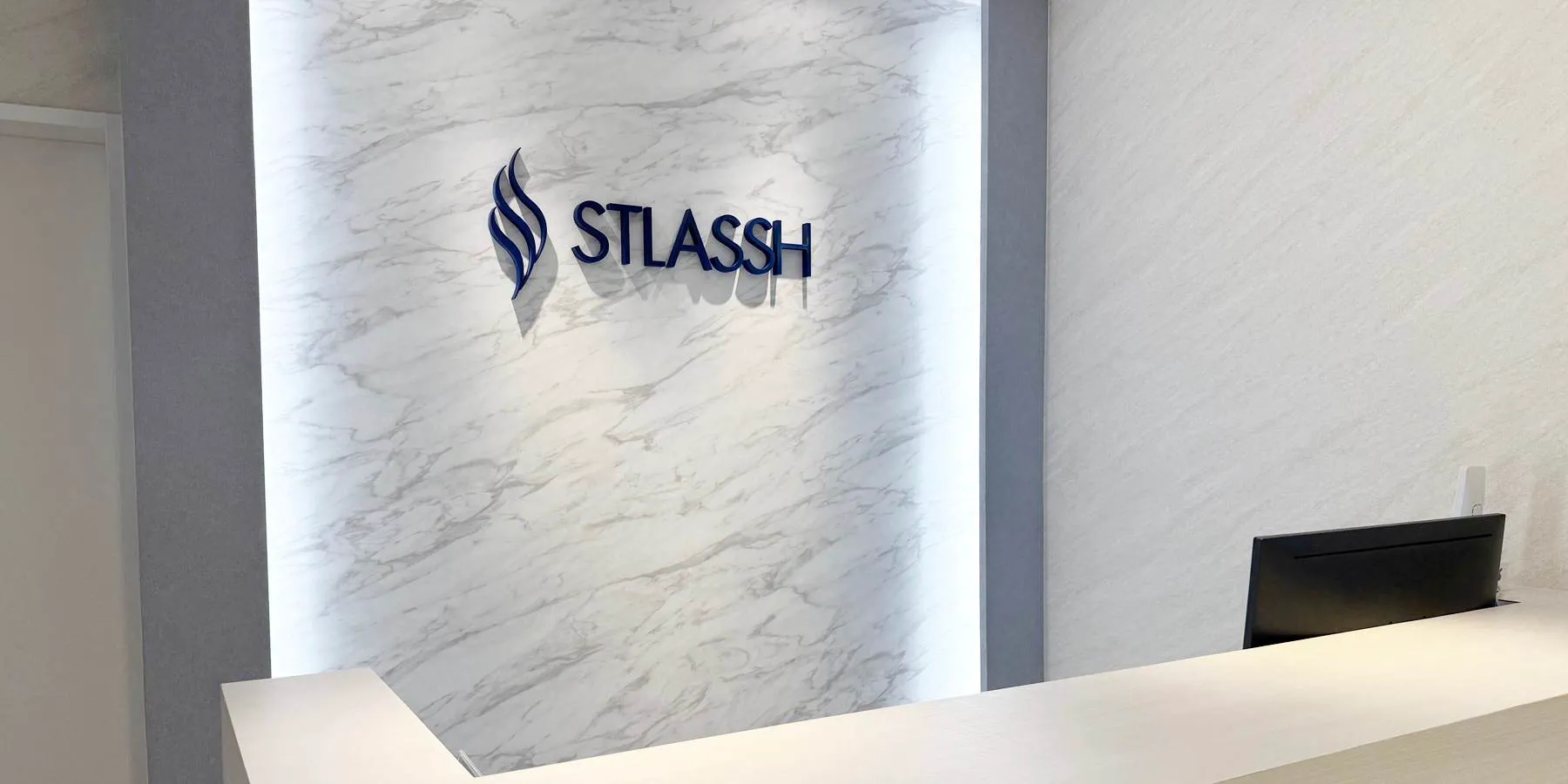 ストラッシュ 店舗画像