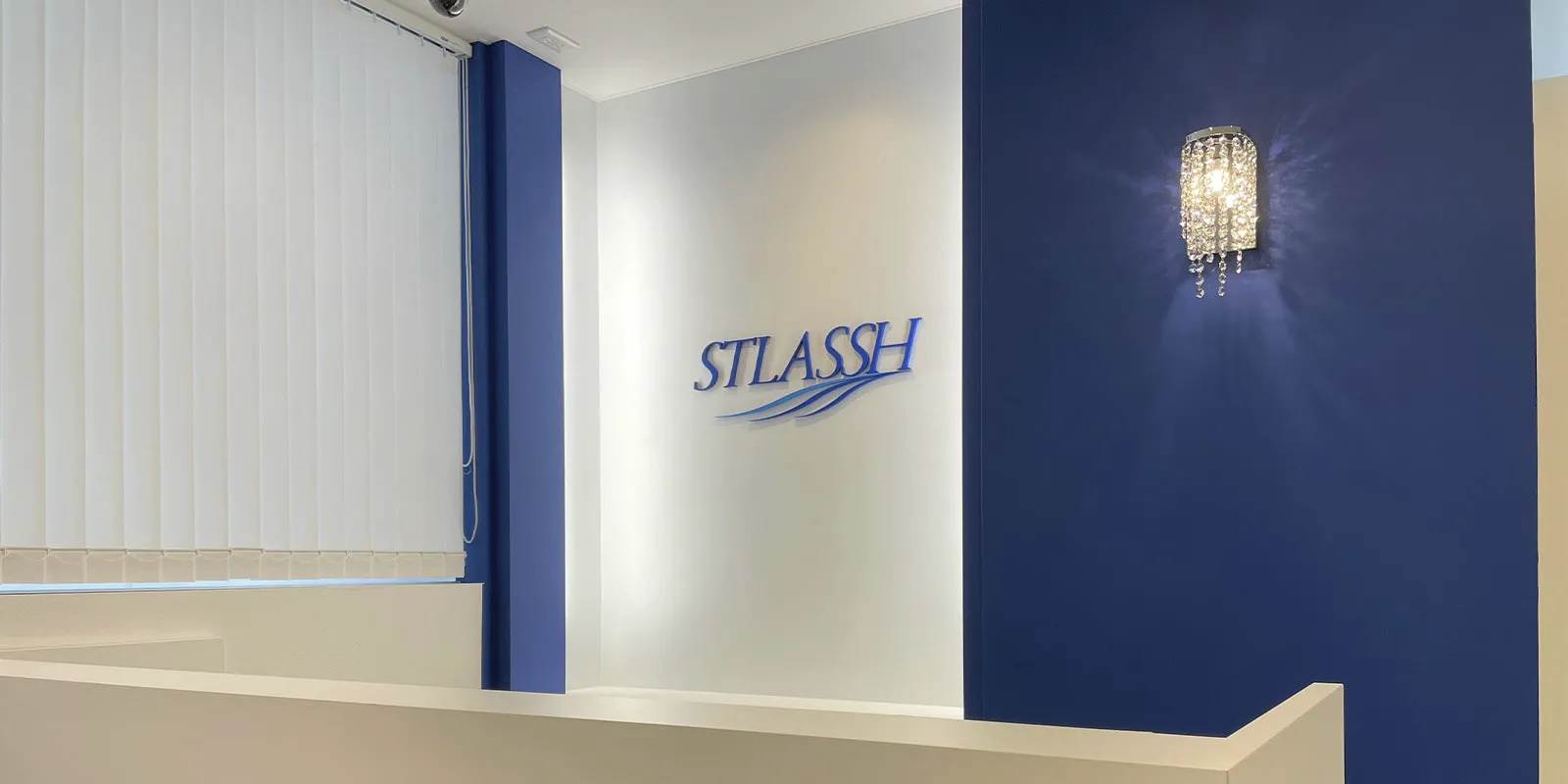 ストラッシュ 店舗画像